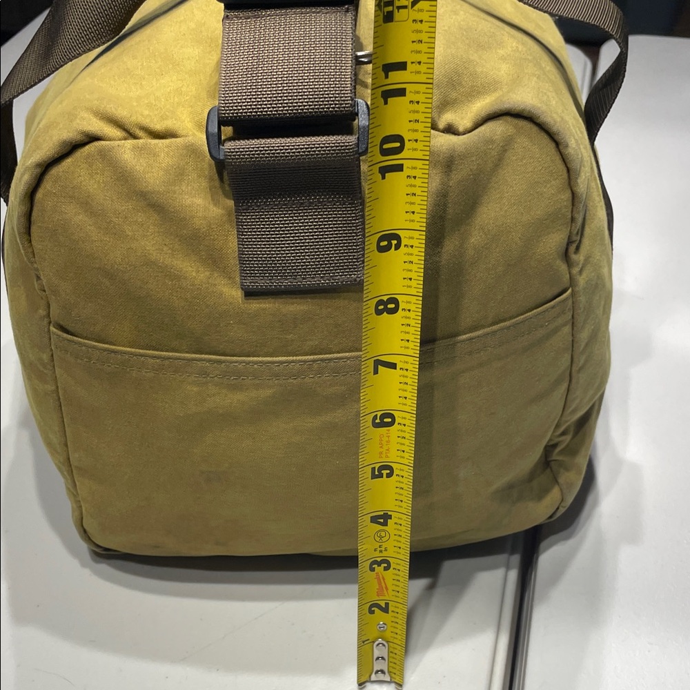 Filson Dry Tin Cloth Duffel Rare American-Made size Small, lightweight. - Picture 10 of 10